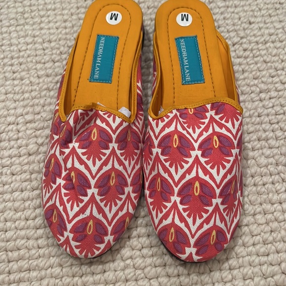 NWT ❤️Needham Lane slippers/scuffs. 💯 cotton upper. Rubber sole. Lux+prep - Picture 3 of 8
